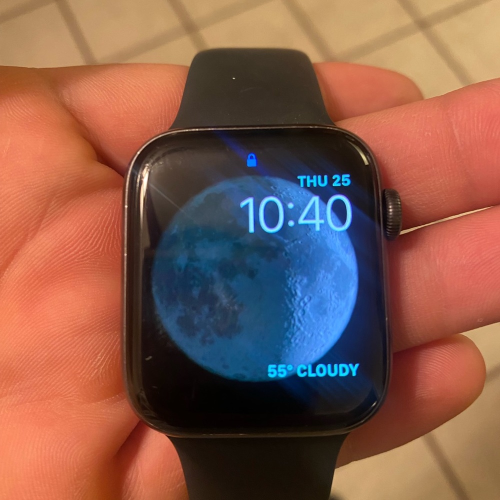 Apple Watch Series 5 44 mm